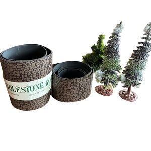 Department 56 Cobblestone Road Village Set w/ 3 Trees